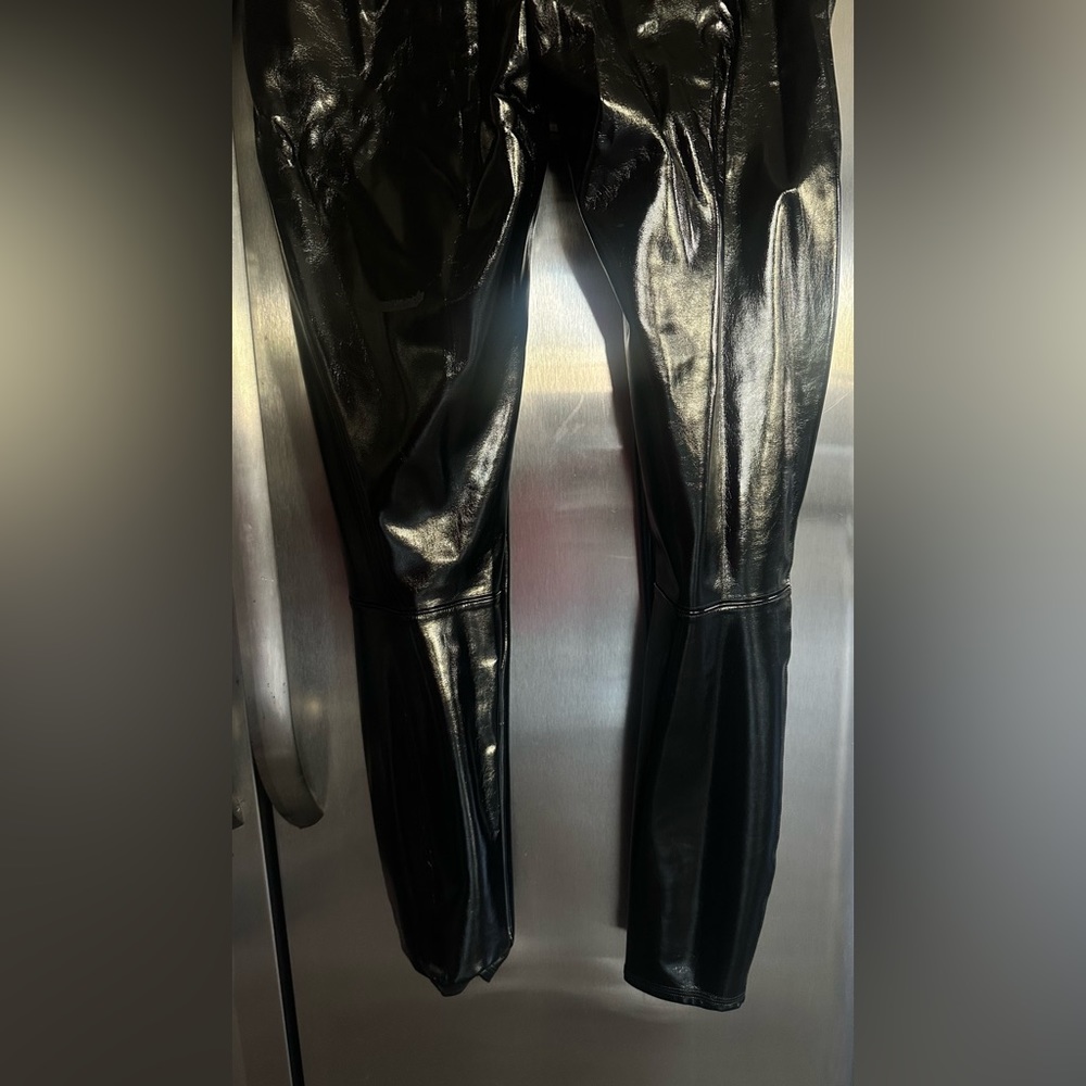 Fab SPANX Patent Leather Leggings